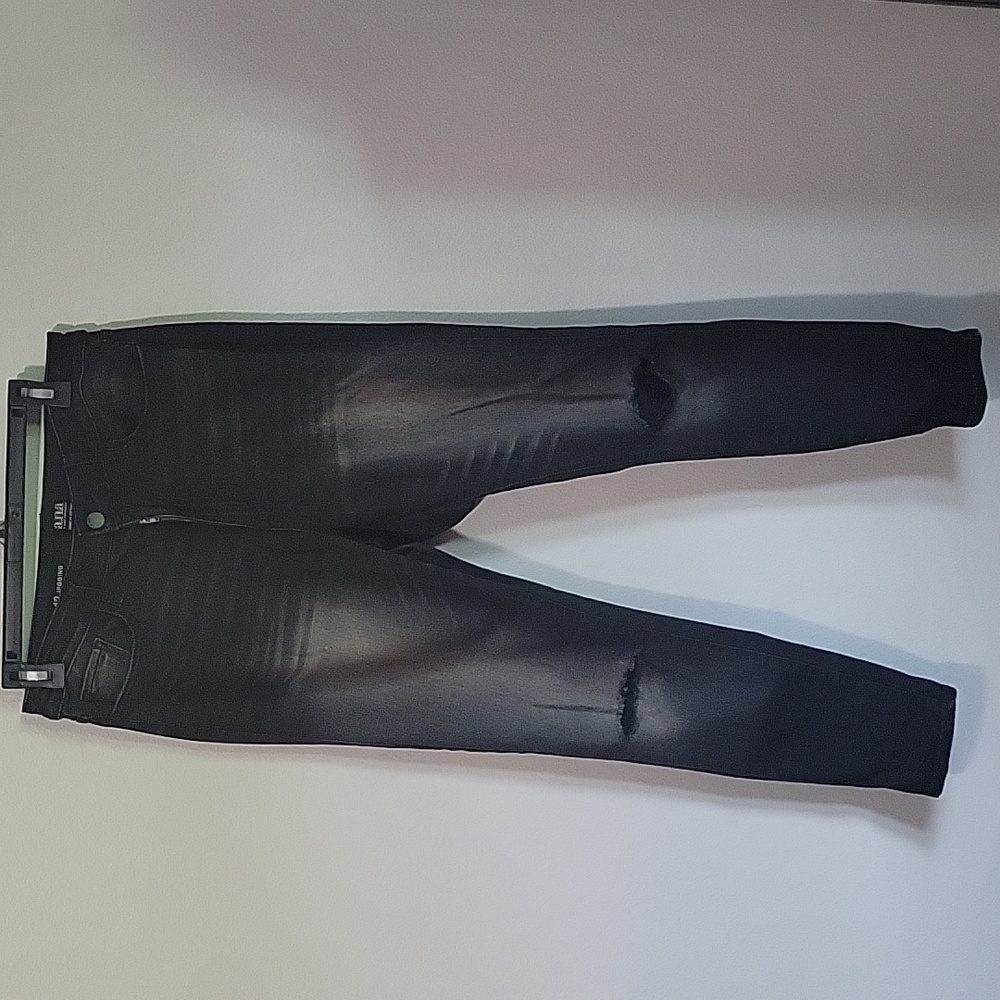 Womens A.N.A. black disturbed jegging jeans in size 12